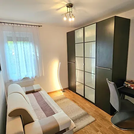 Apartament Z Ogrodem, Przy Plazy W Gdansku Exterior photo
